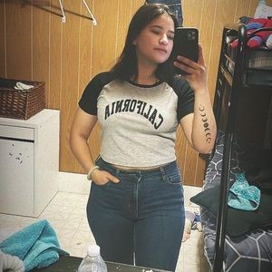 Meet your Posher, Zorali